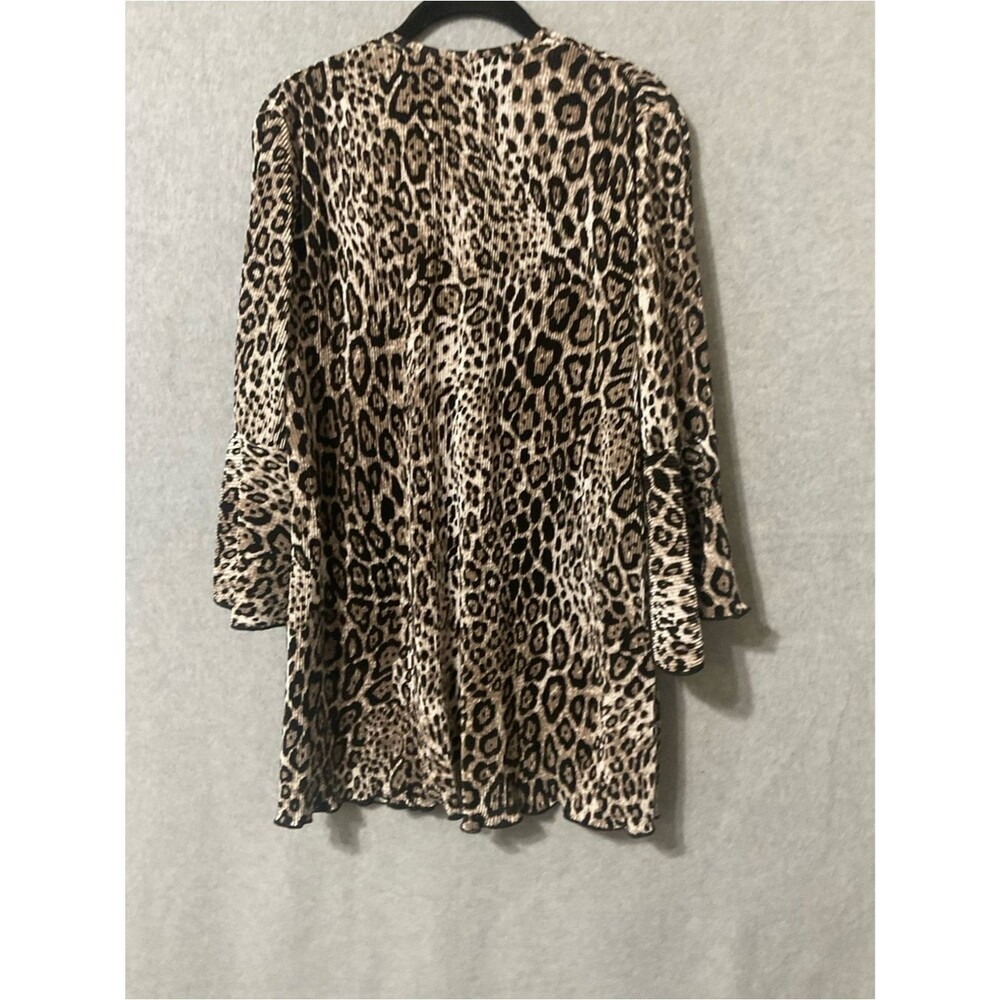 Princess Cruises Leopard Print V-Neck Bell Sleeve Women's Top - Tan/Black Sz S - Picture 2 of 11